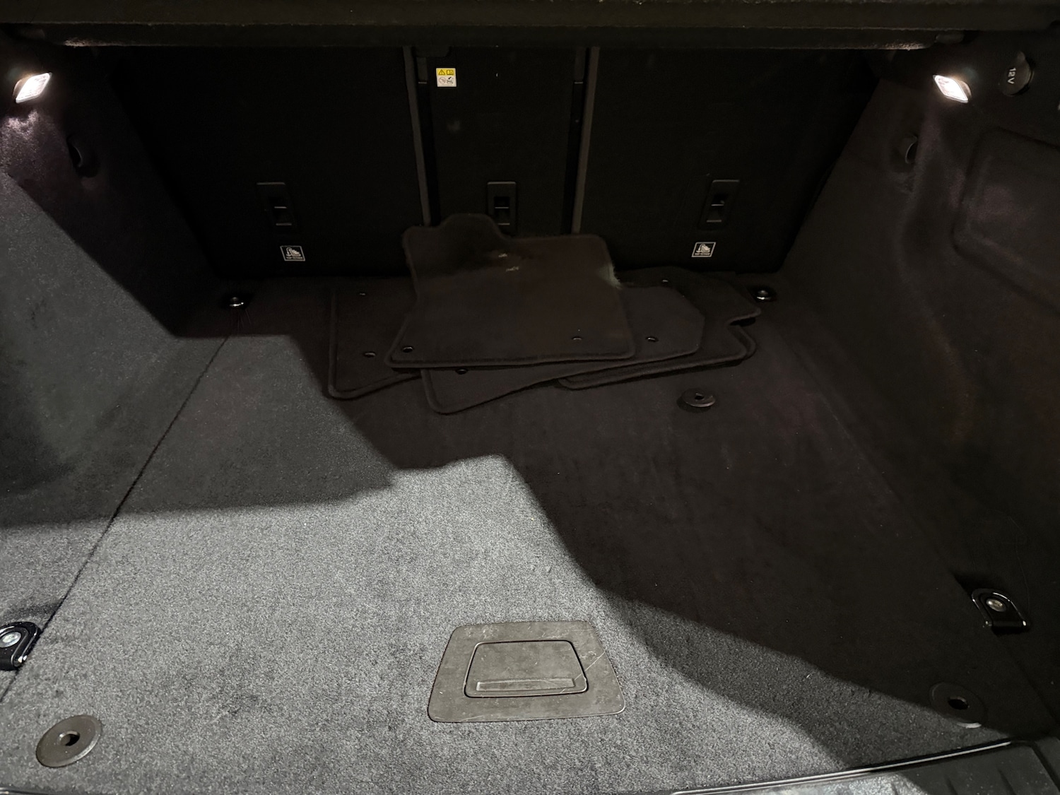 Used Jaguar F-Pace 2017 for sale - 76477471: Photo 16