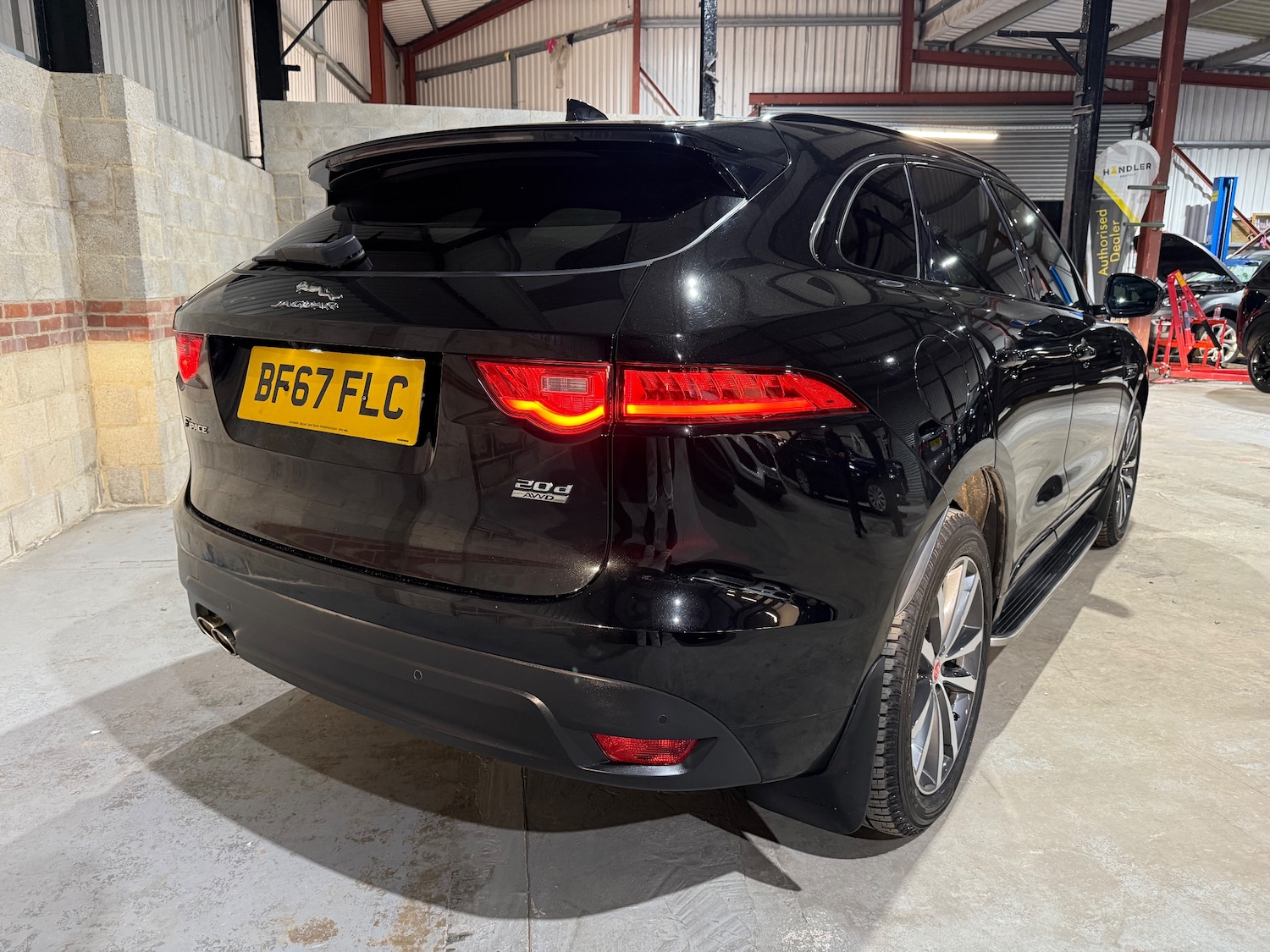 Used Jaguar F-Pace 2017 for sale - 76477471: Photo 45