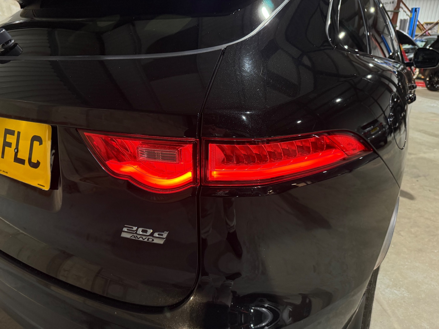 Used Jaguar F-Pace 2017 for sale - 76477471: Photo 46