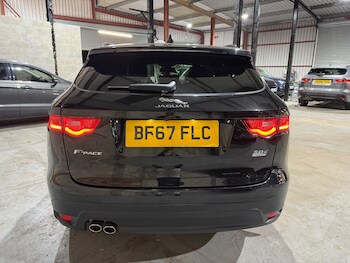 Used Jaguar F-Pace 2017 for sale - 76477471: Photo
