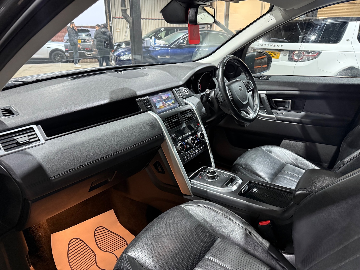 Used Land Rover Discovery Sport 2017 for sale - 77313004: Photo 10