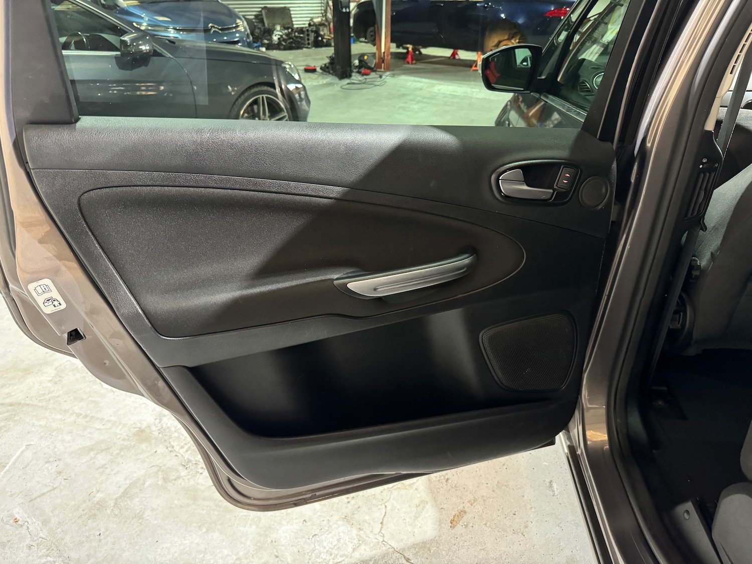 Used Ford S-Max 2013 for sale - 77002009: Photo 9