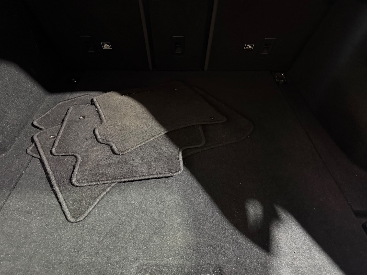 Used Land Rover Range Rover Velar 2018 for sale - 77398490: Photo 17