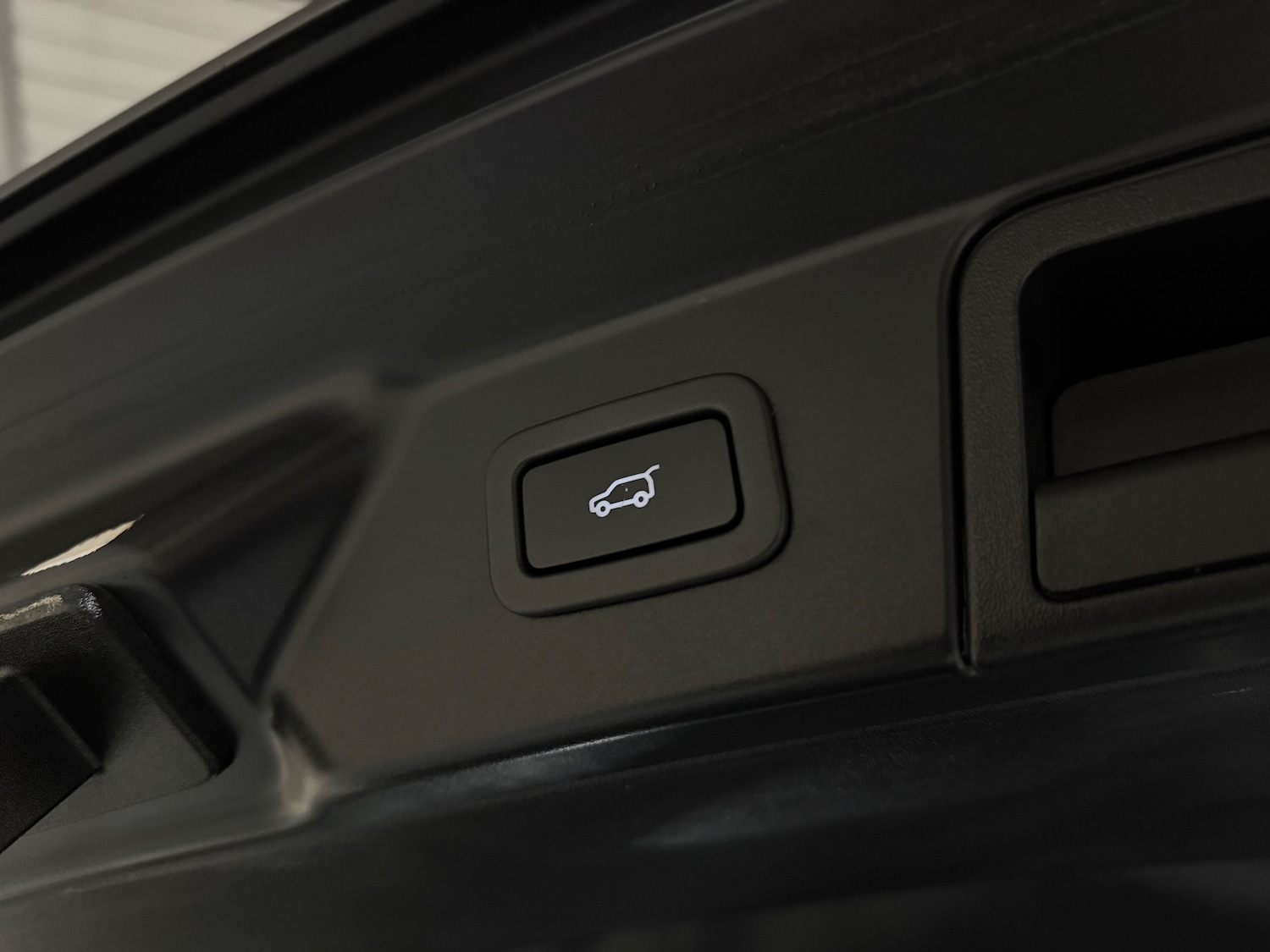 Used Land Rover Range Rover Velar 2018 for sale - 77398490: Photo 18