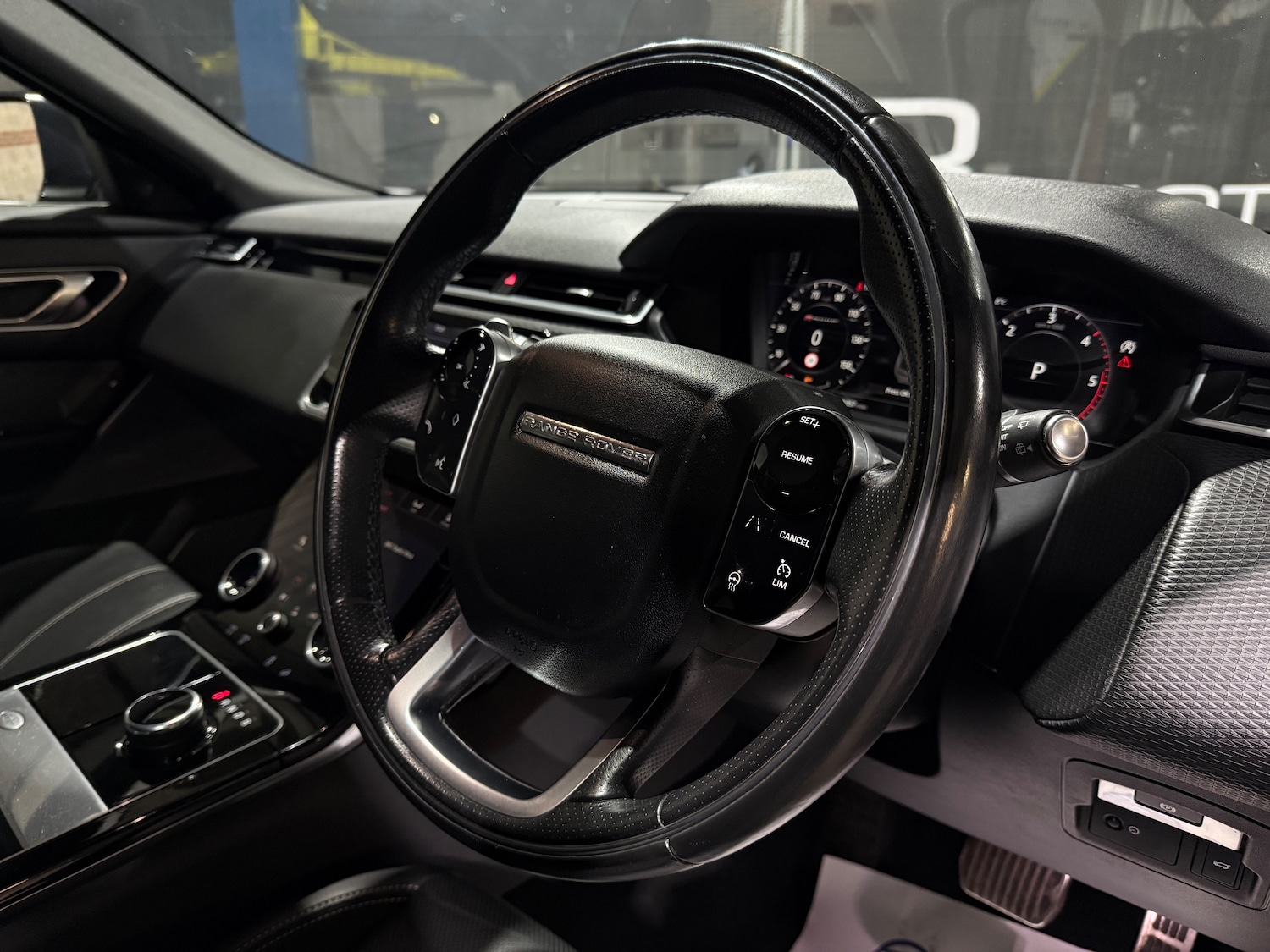 Used Land Rover Range Rover Velar 2018 for sale - 77398490: Photo 25