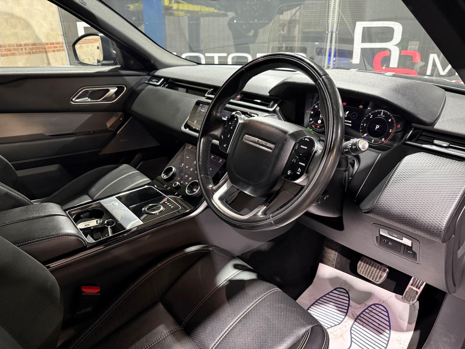 Used Land Rover Range Rover Velar 2018 for sale - 77398490: Photo 26