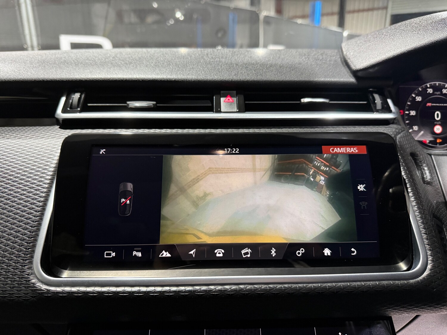 Used Land Rover Range Rover Velar 2018 for sale - 77398490: Photo 37