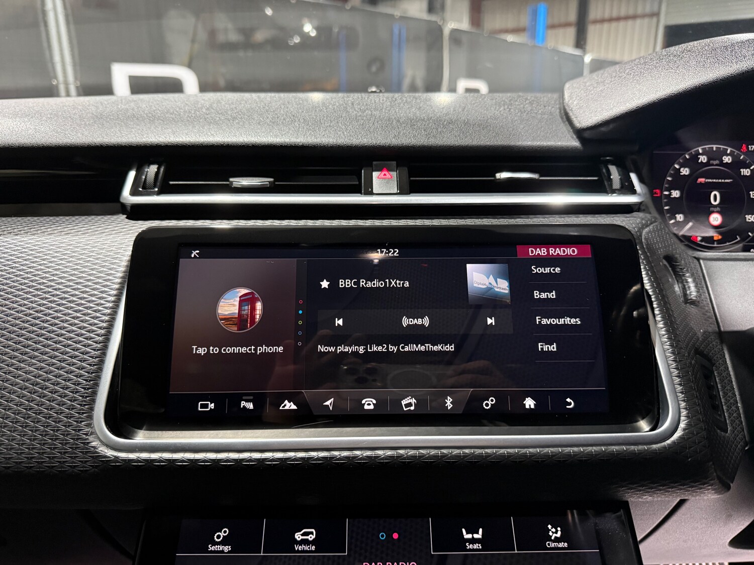 Used Land Rover Range Rover Velar 2018 for sale - 77398490: Photo 39