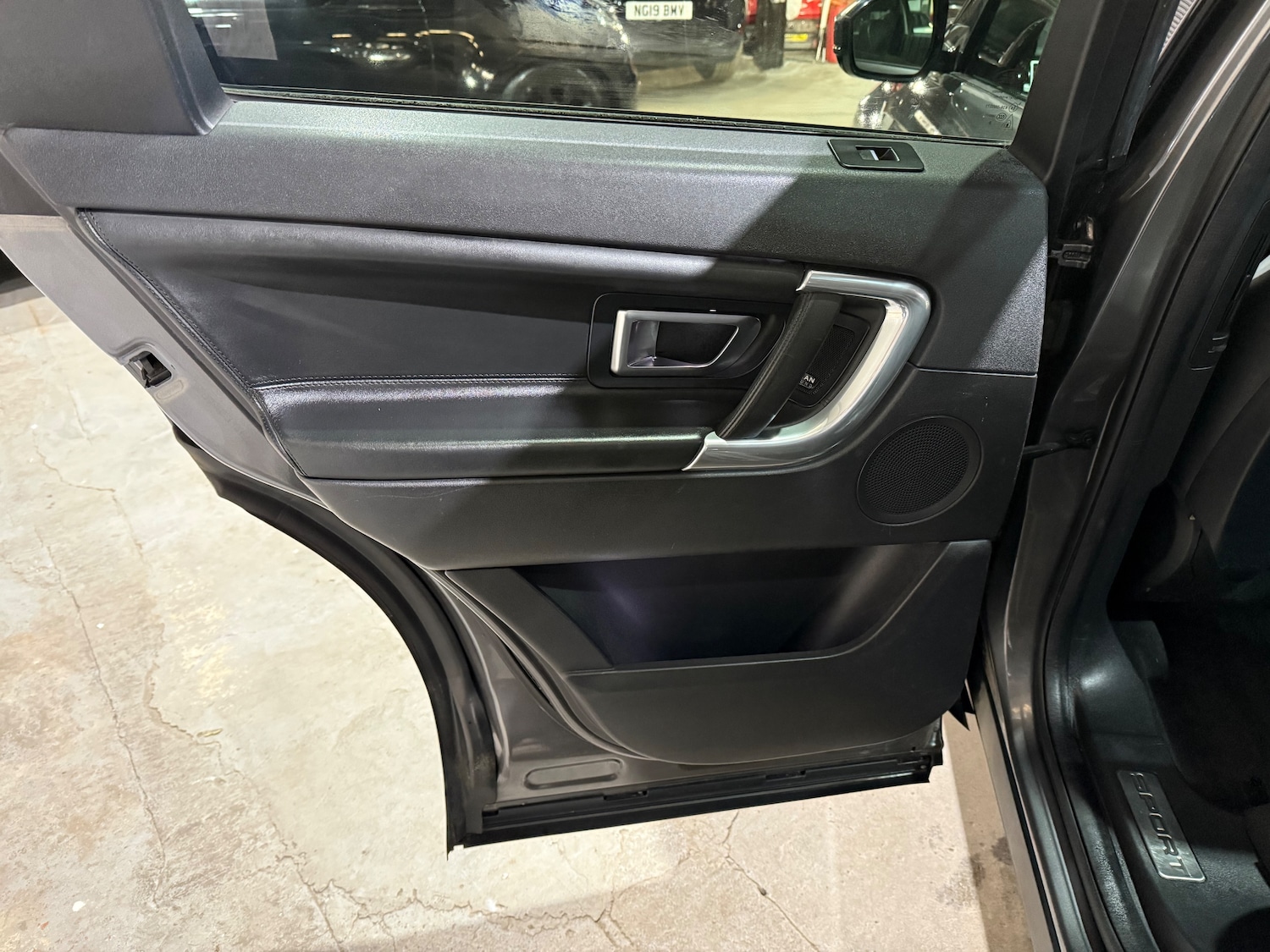 Used Land Rover Discovery Sport 2019 for sale - 77084141: Photo 14