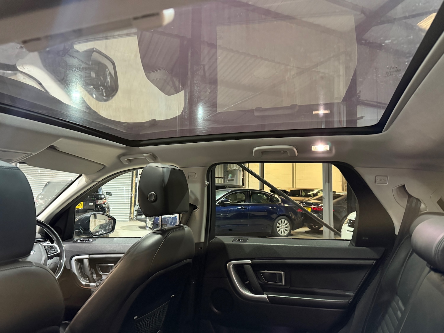 Used Land Rover Discovery Sport 2019 for sale - 77084141: Photo 17