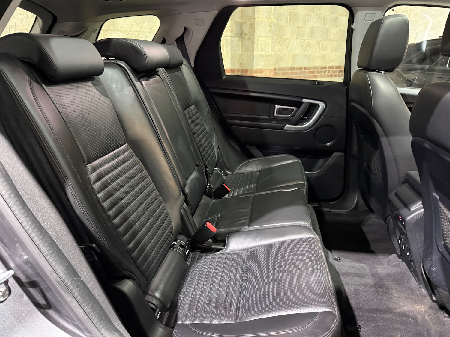 Used Land Rover Discovery Sport 2019 for sale - 77084141: Photo 27