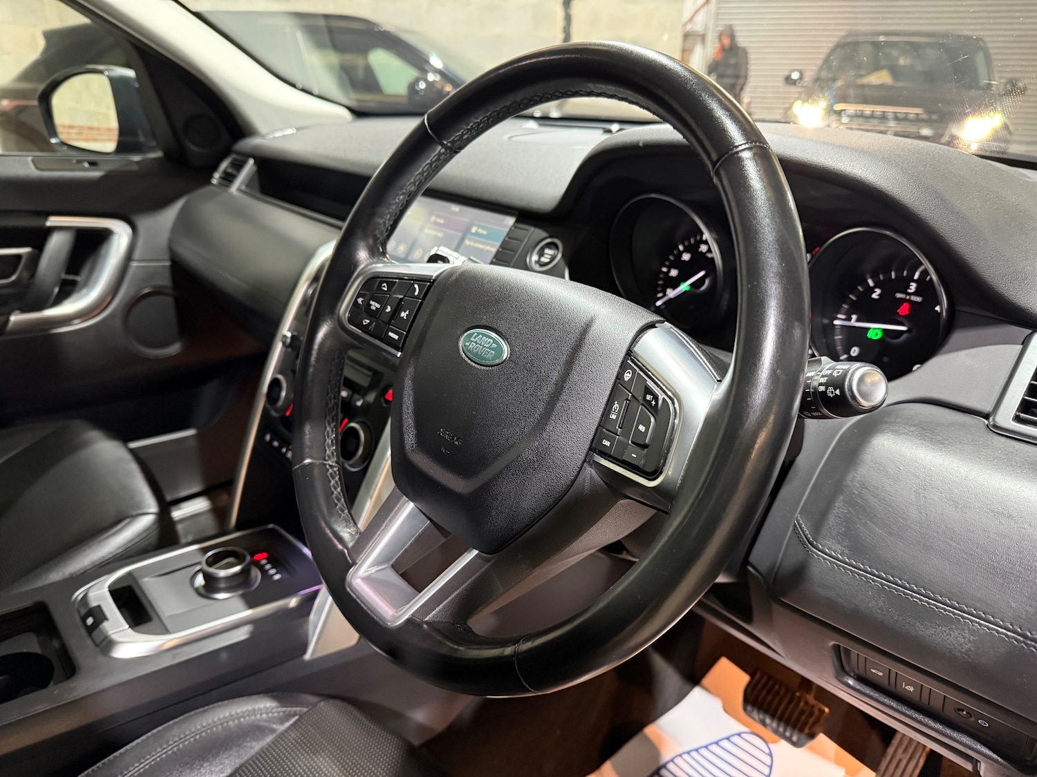 Used Land Rover Discovery Sport 2019 for sale - 77084141: Photo 32