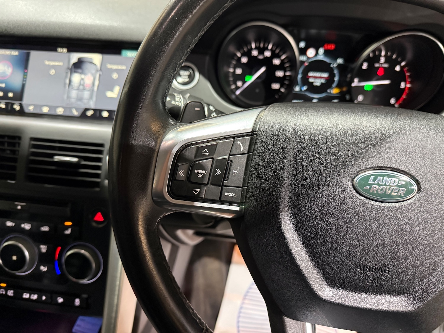 Used Land Rover Discovery Sport 2019 for sale - 77084141: Photo 39