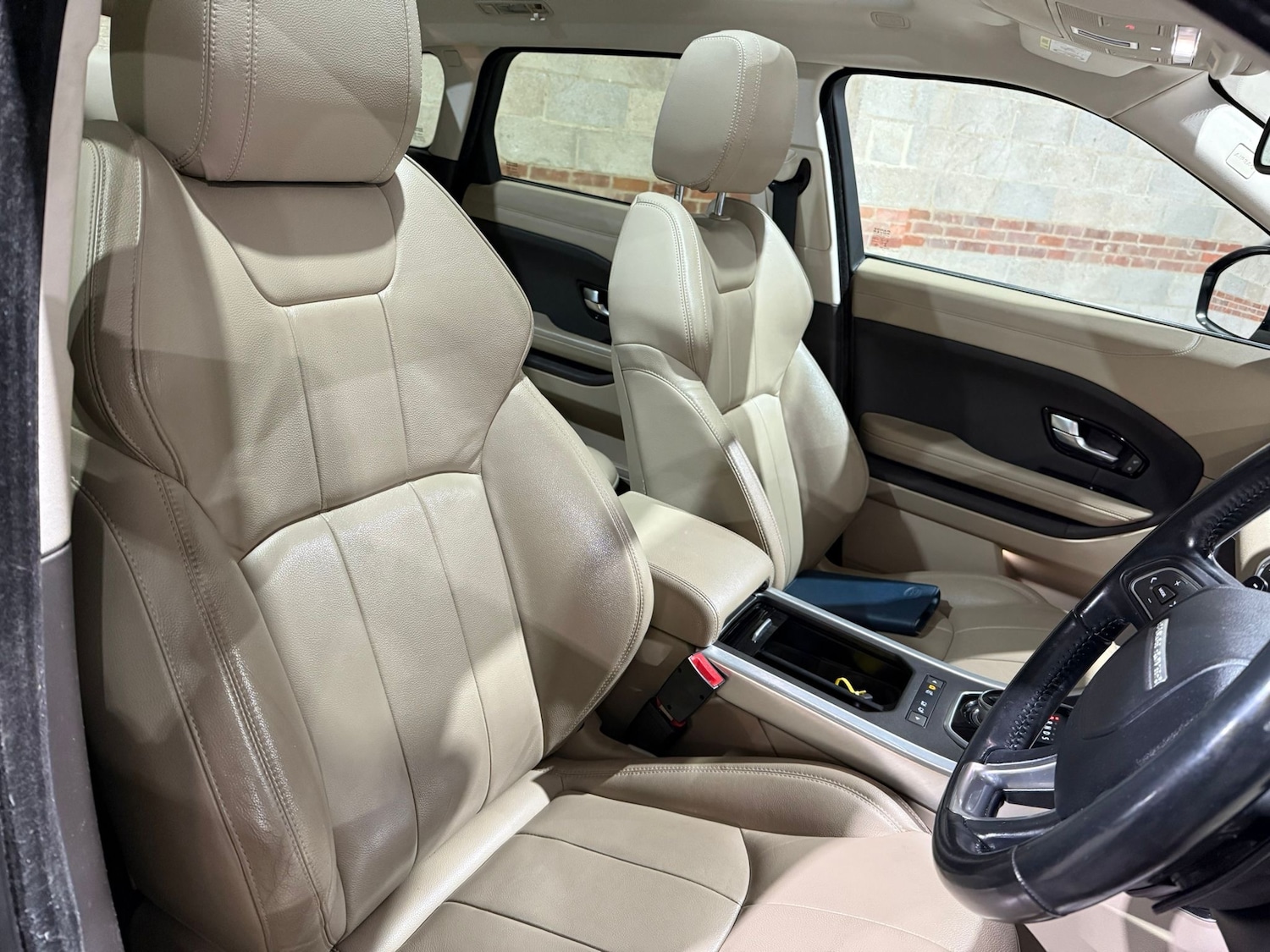 Used Land Rover Range Rover Evoque 2016 for sale - 76351415: Photo 24