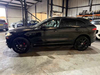 Used Jaguar F-Pace 2016 for sale - 79354055: Photo