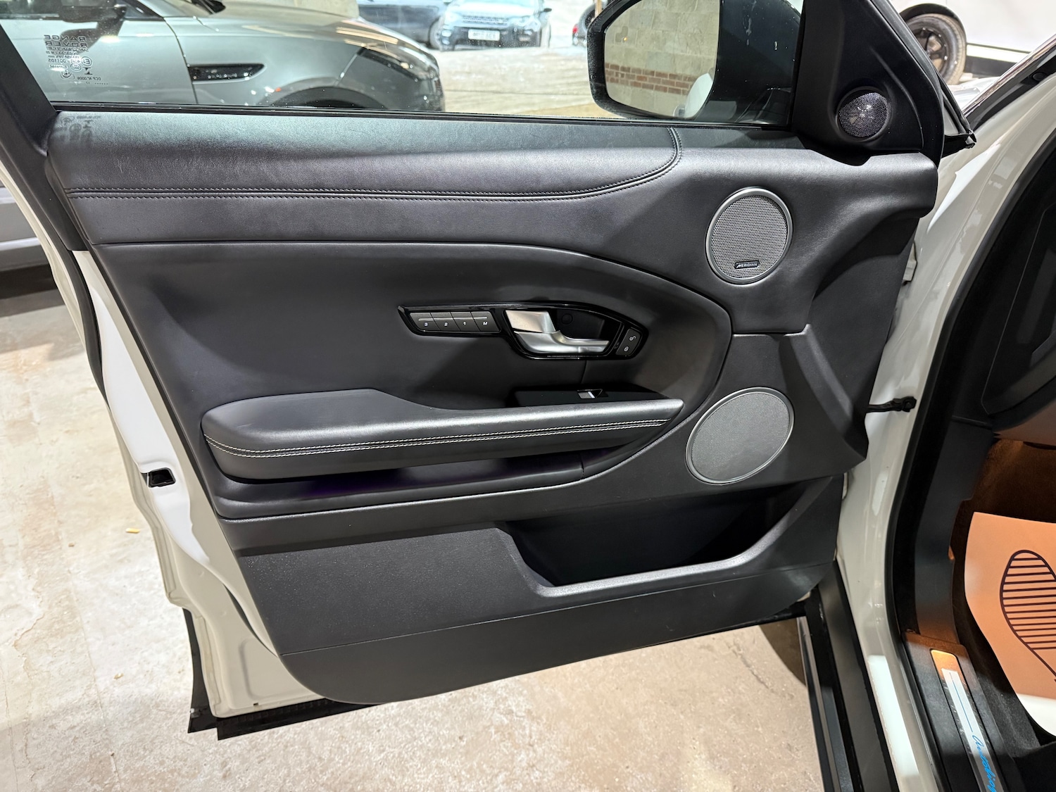 Used Land Rover Range Rover Evoque 2017 for sale - 77050997: Photo 7