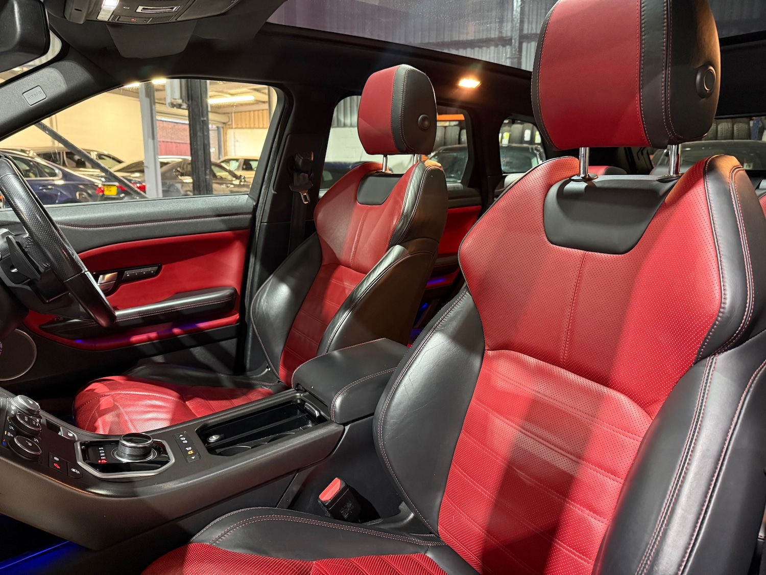 Used Land Rover Range Rover Evoque 2018 for sale - 76697839: Photo 11