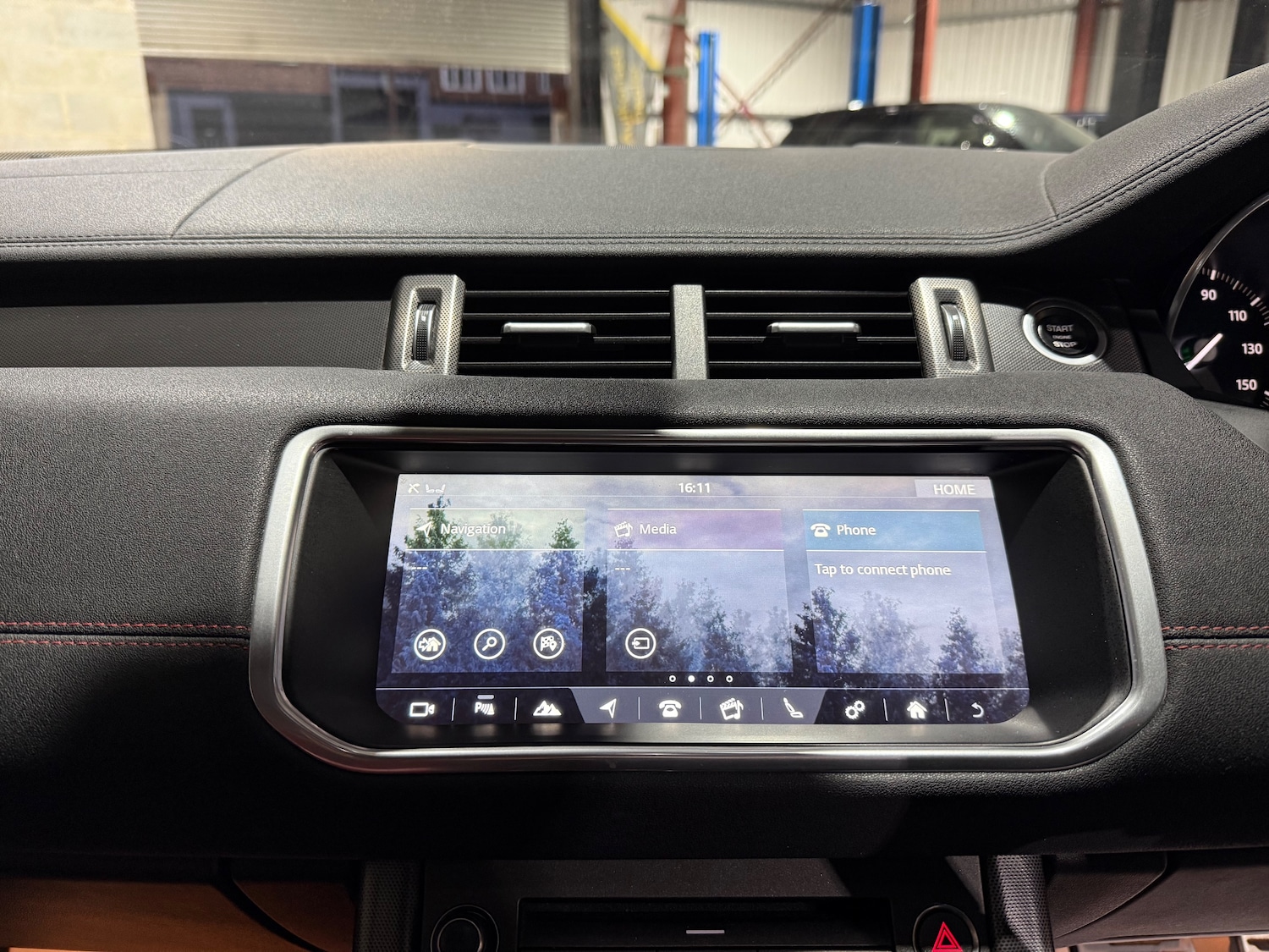 Used Land Rover Range Rover Evoque 2018 for sale - 76697839: Photo 37