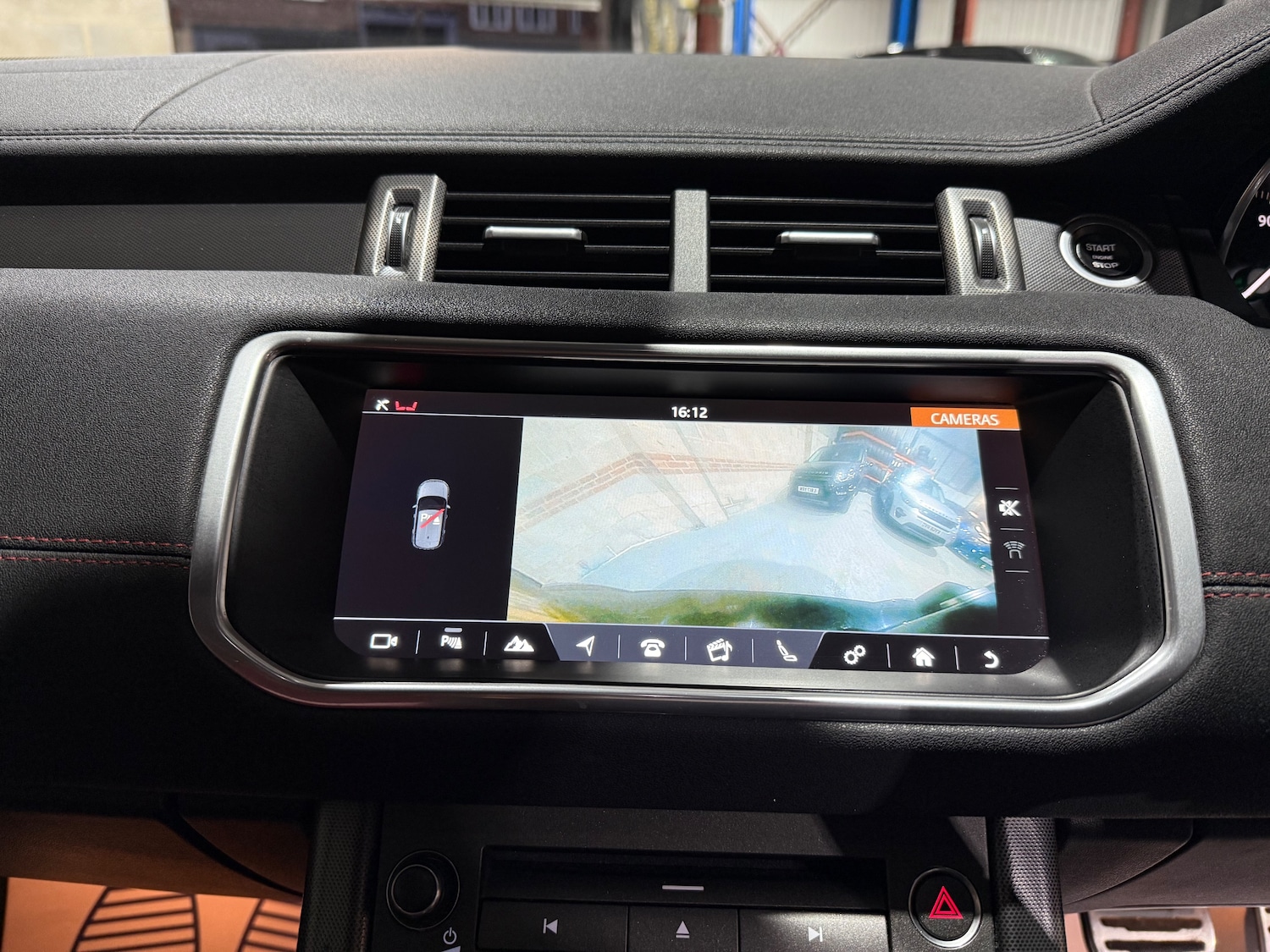 Used Land Rover Range Rover Evoque 2018 for sale - 76697839: Photo 45