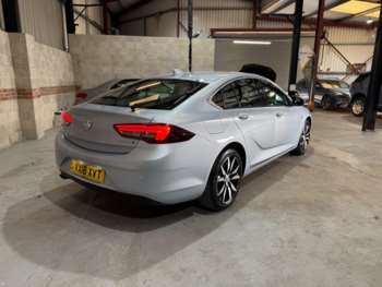 Used Vauxhall Insignia 2018 for sale - 75058209: Photo