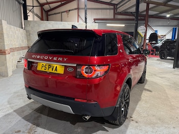 Used Land Rover Discovery Sport 2016 for sale - 76480830: Photo