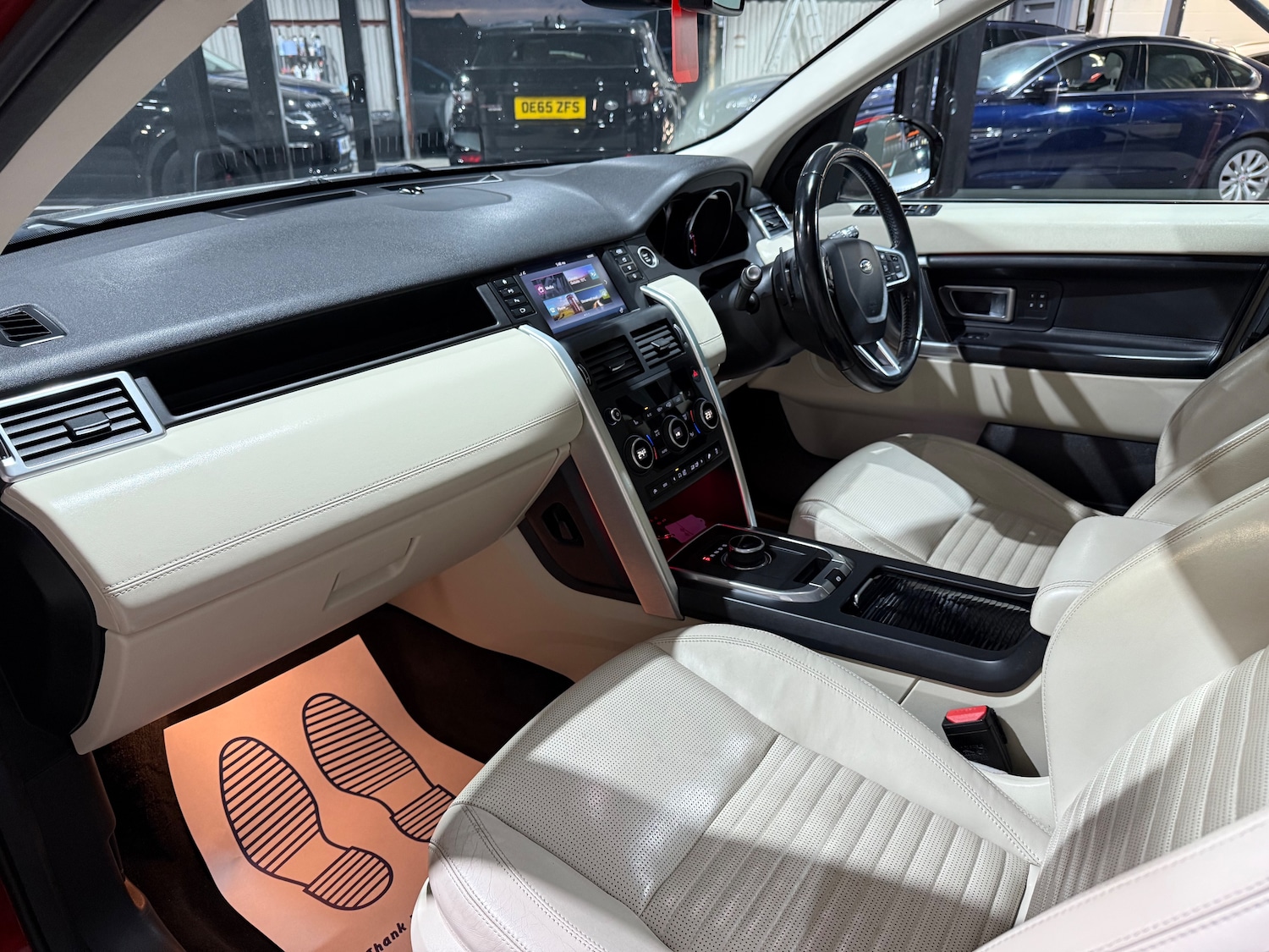 Used Land Rover Discovery Sport 2016 for sale - 76480830: Photo 9