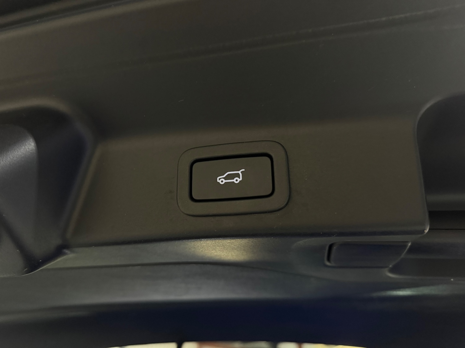 Used Jaguar F-Pace 2018 for sale - 75982957: Photo 18