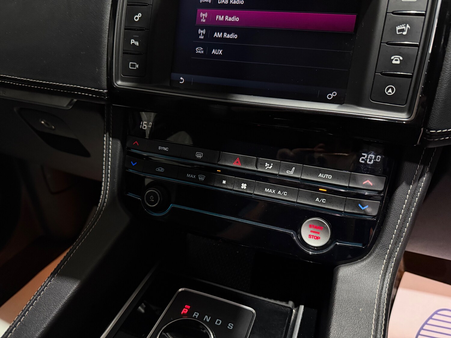 Used Jaguar F-Pace 2018 for sale - 75982957: Photo 45