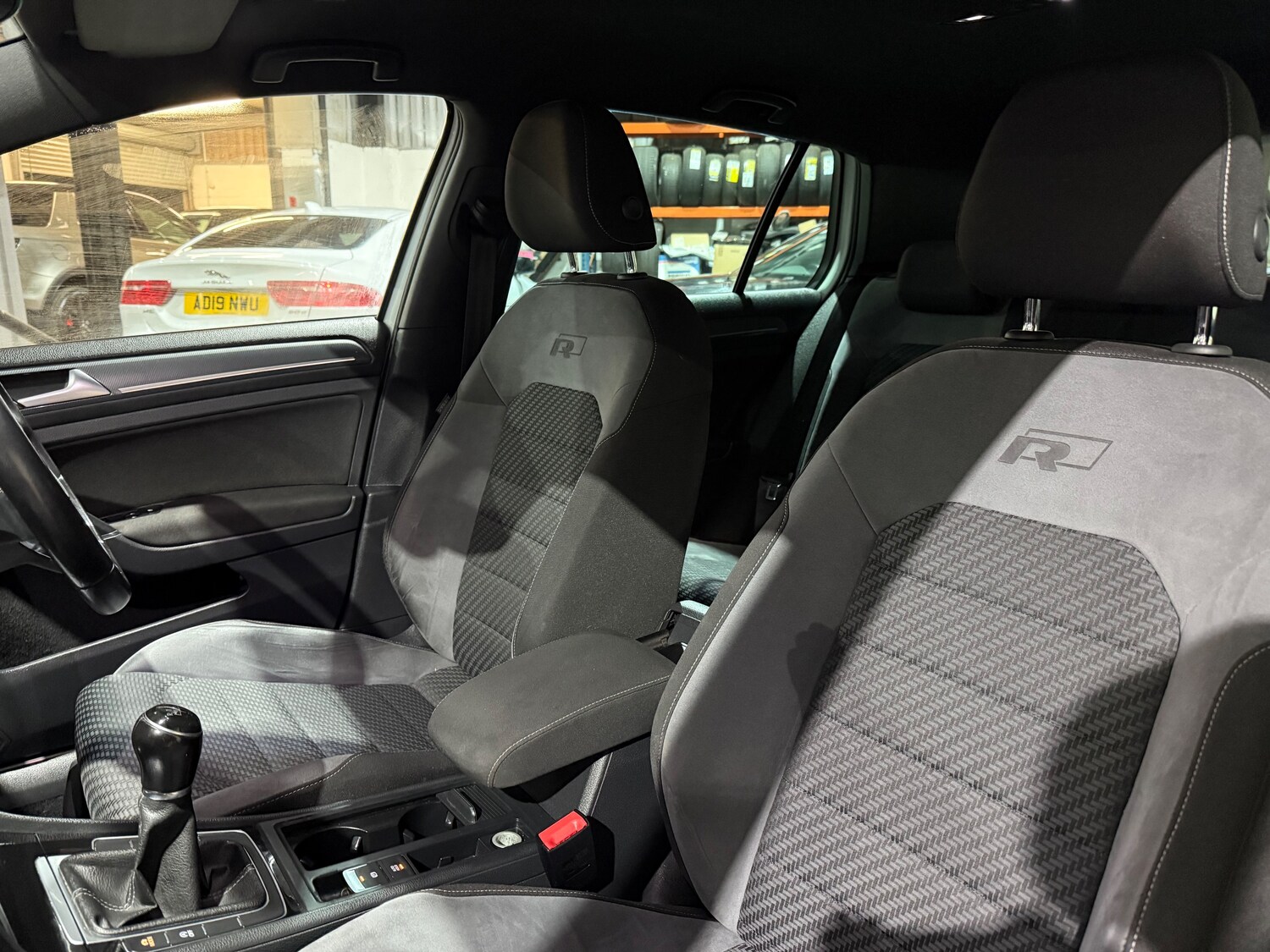 Used Volkswagen Golf 2017 for sale - 77512736: Photo 10