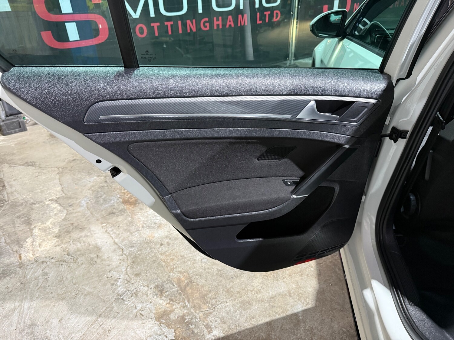 Used Volkswagen Golf 2017 for sale - 77512736: Photo 12