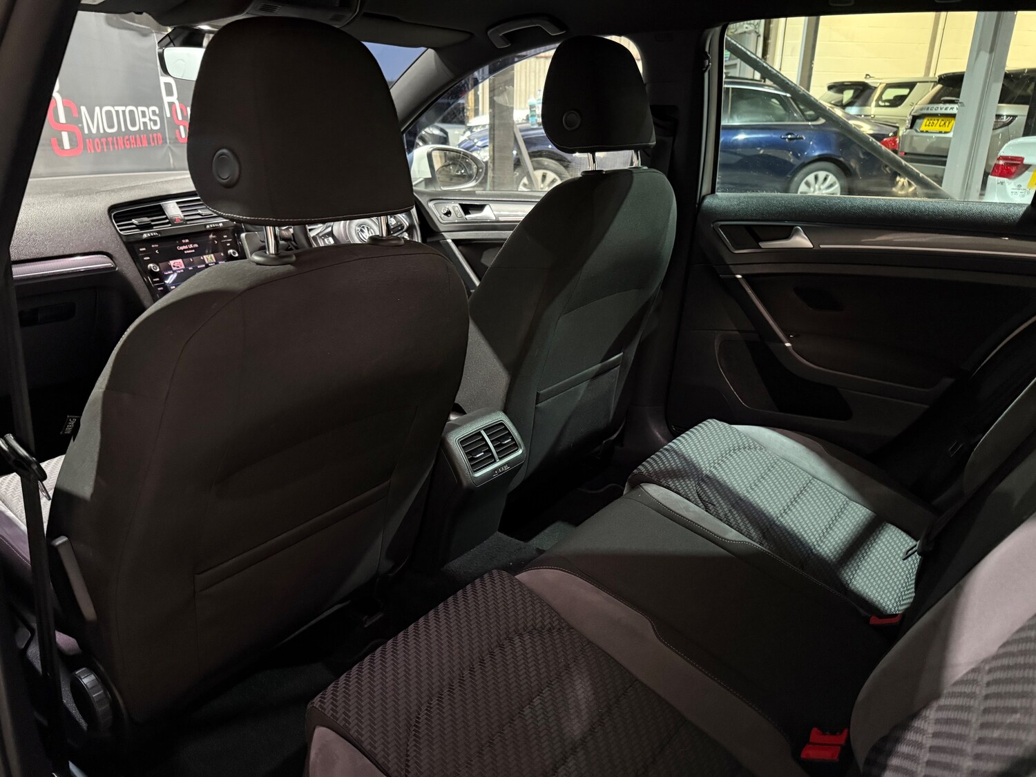 Used Volkswagen Golf 2017 for sale - 77512736: Photo 13