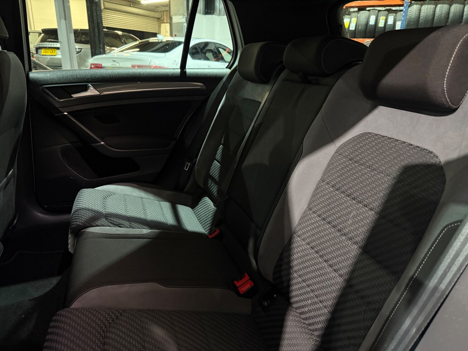 Used Volkswagen Golf 2017 for sale - 77512736: Photo 14