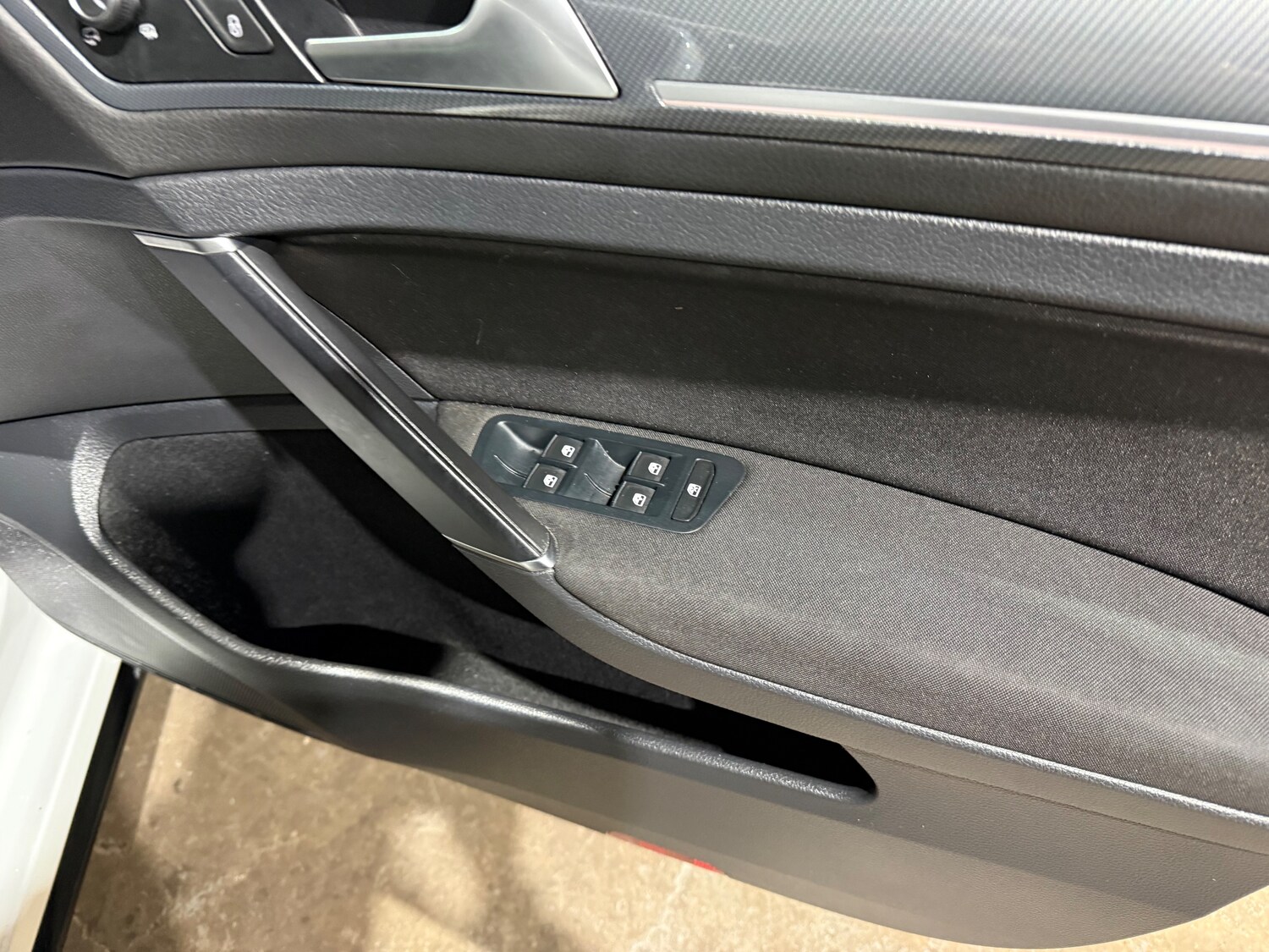 Used Volkswagen Golf 2017 for sale - 77512736: Photo 20