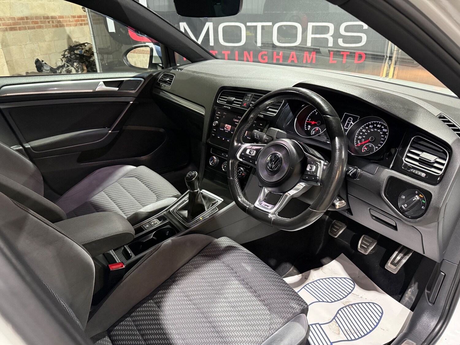 Used Volkswagen Golf 2017 for sale - 77512736: Photo 23