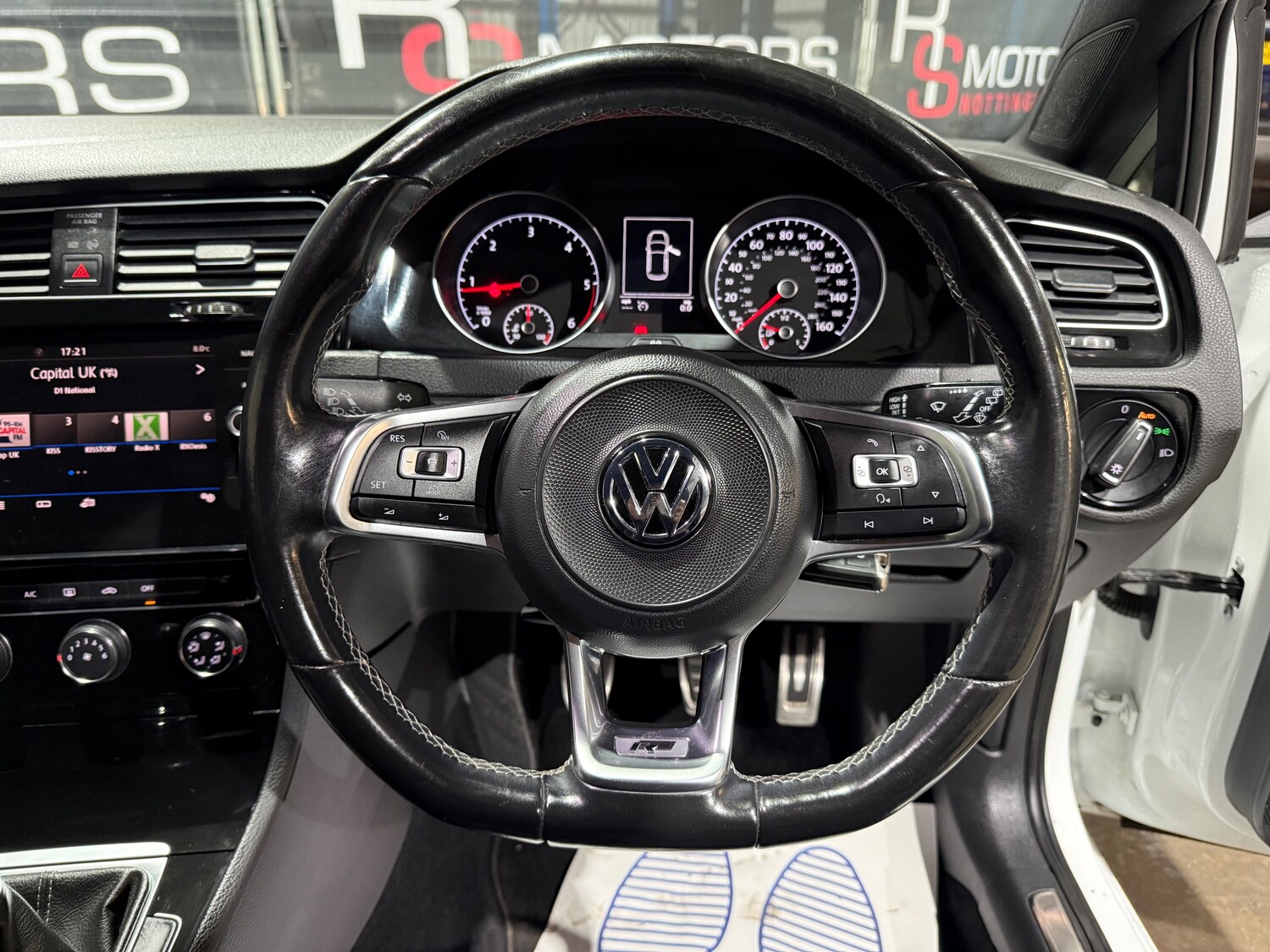 Used Volkswagen Golf 2017 for sale - 77512736: Photo 25