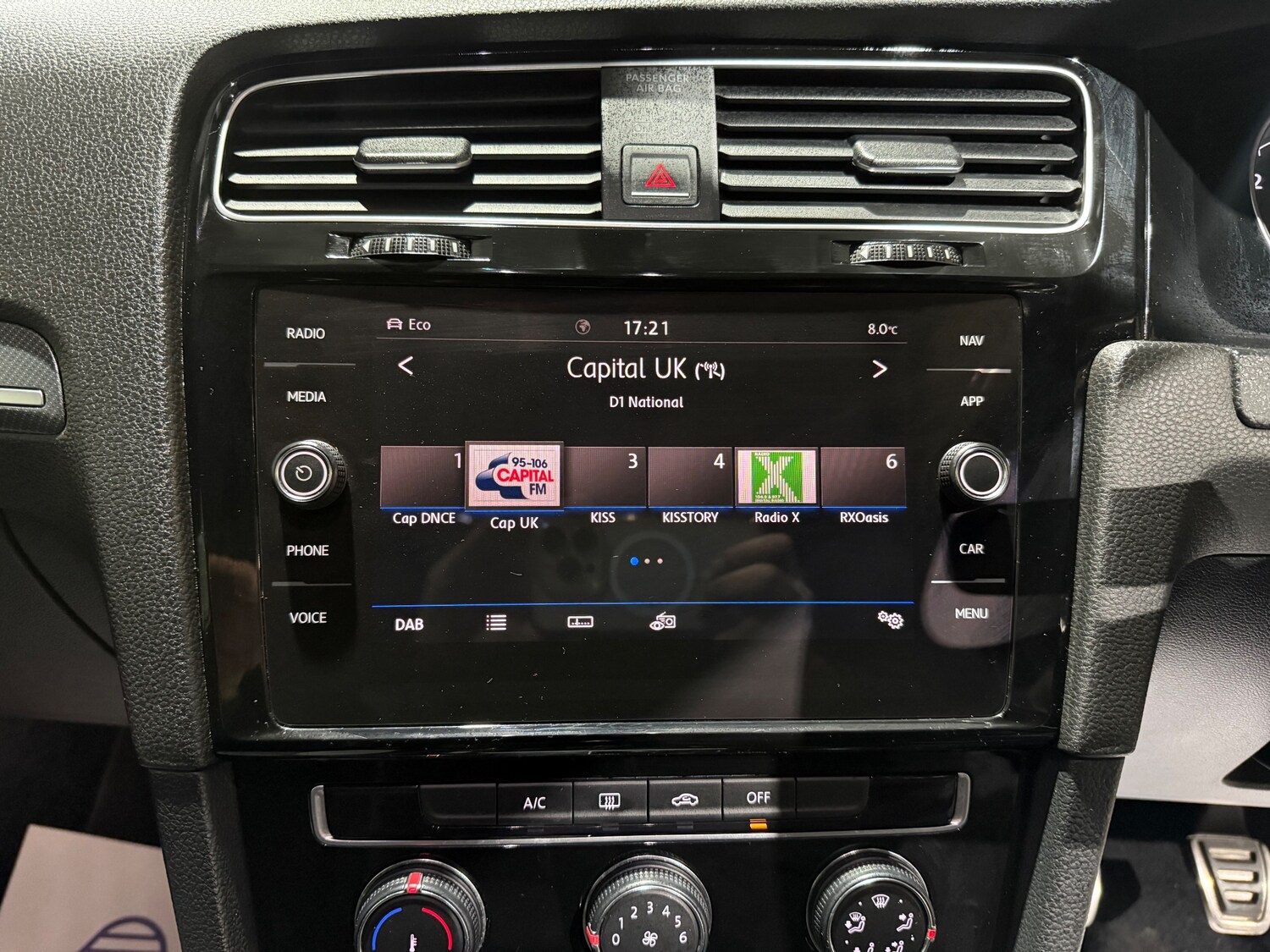 Used Volkswagen Golf 2017 for sale - 77512736: Photo 33