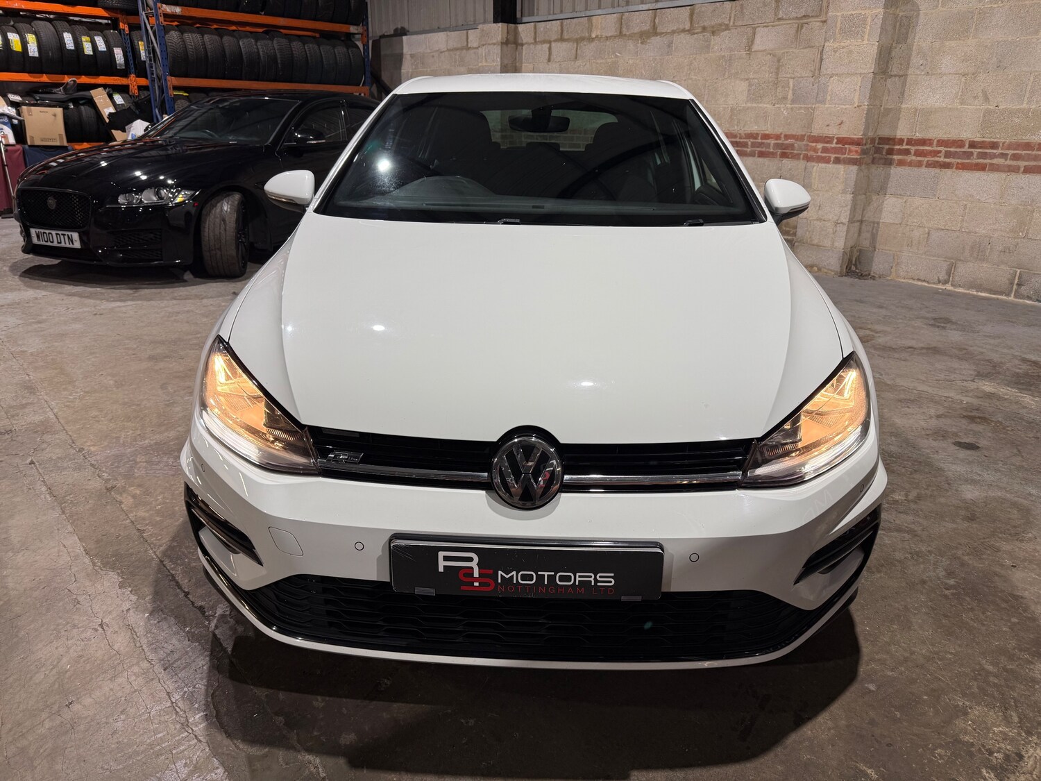 Used Volkswagen Golf 2017 for sale - 77512736: Photo 6