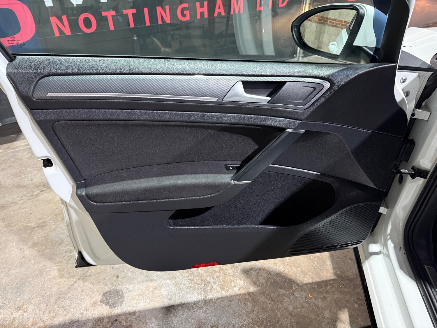 Used Volkswagen Golf 2017 for sale - 77512736: Photo 7