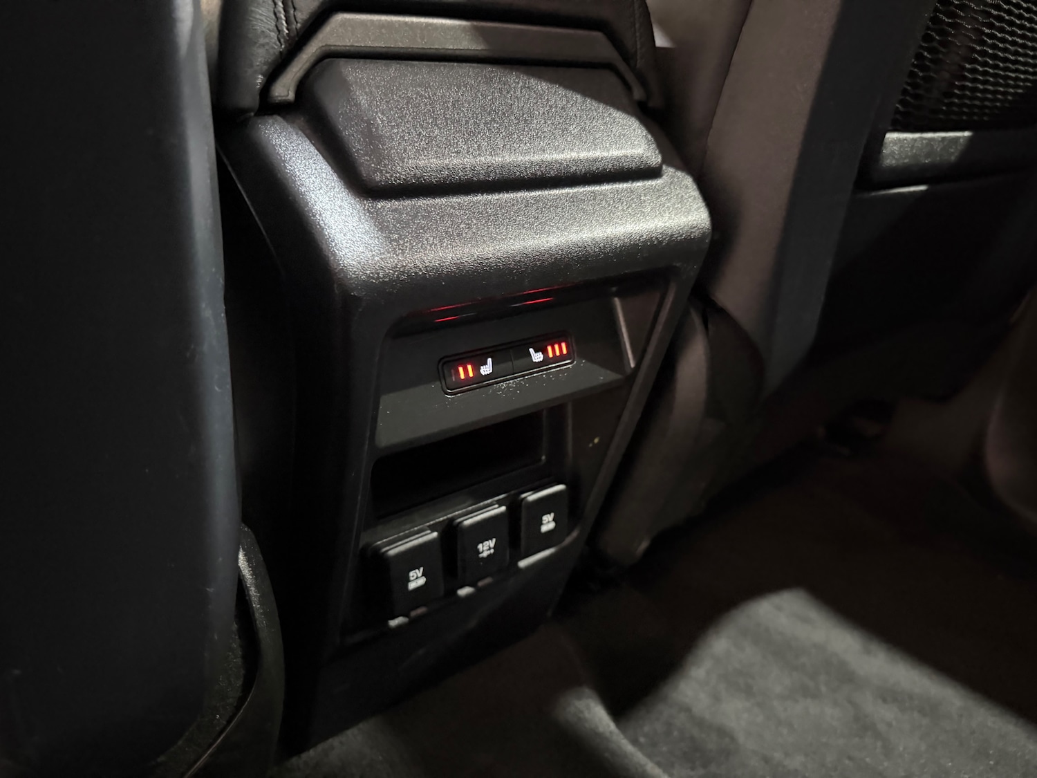 Used Land Rover Discovery Sport 2018 for sale - 77935506: Photo 18