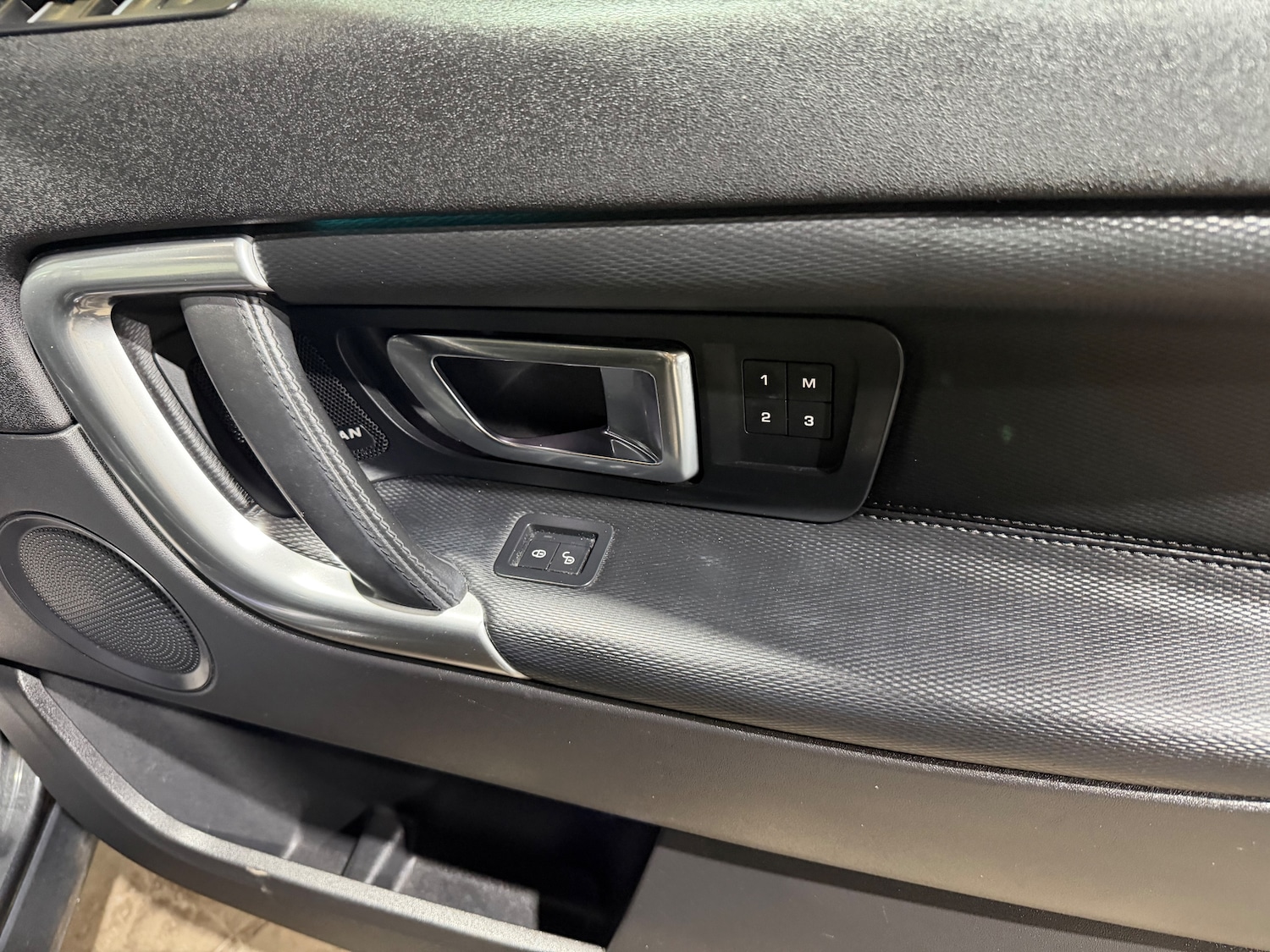 Used Land Rover Discovery Sport 2018 for sale - 77935506: Photo 27