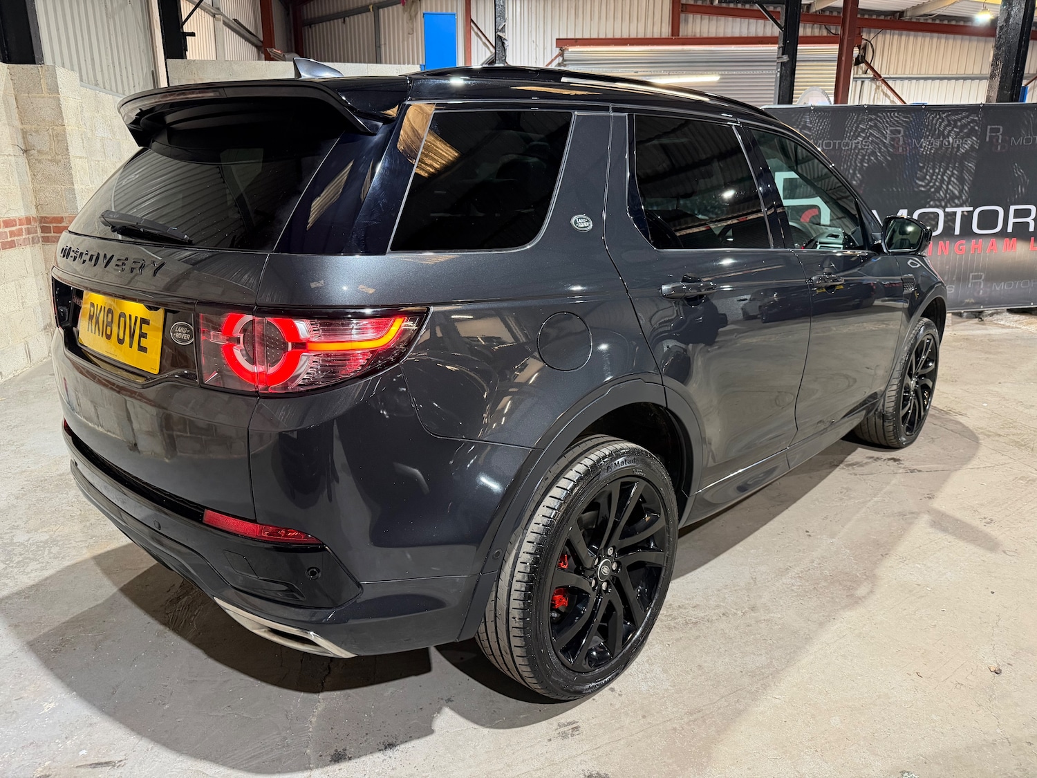 Used Land Rover Discovery Sport 2018 for sale - 77935506: Photo 3