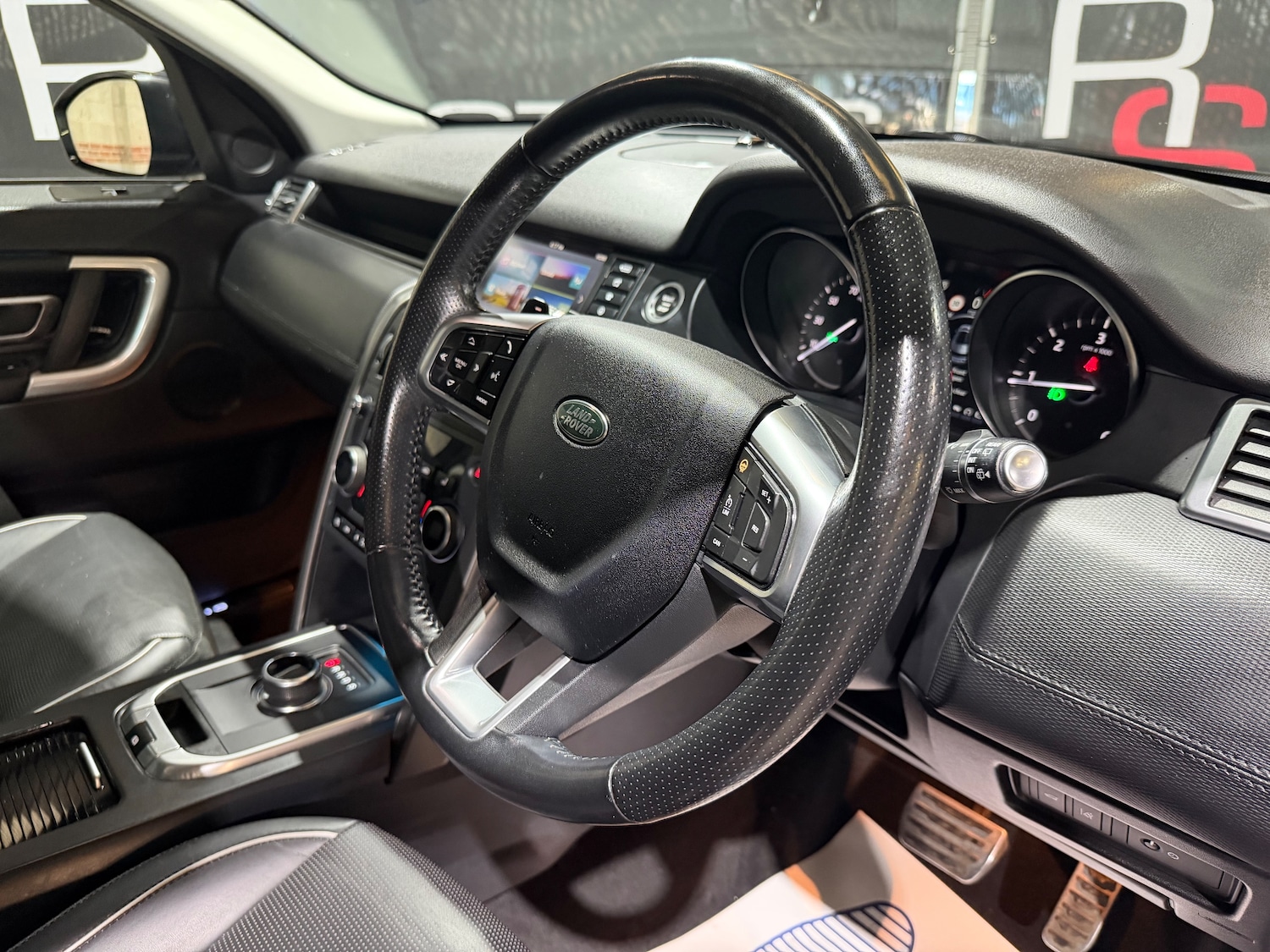 Used Land Rover Discovery Sport 2018 for sale - 77935506: Photo 30