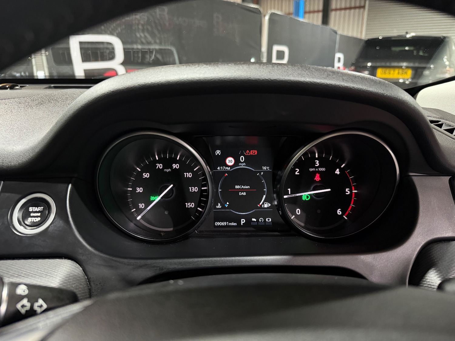 Used Land Rover Discovery Sport 2018 for sale - 77935506: Photo 37
