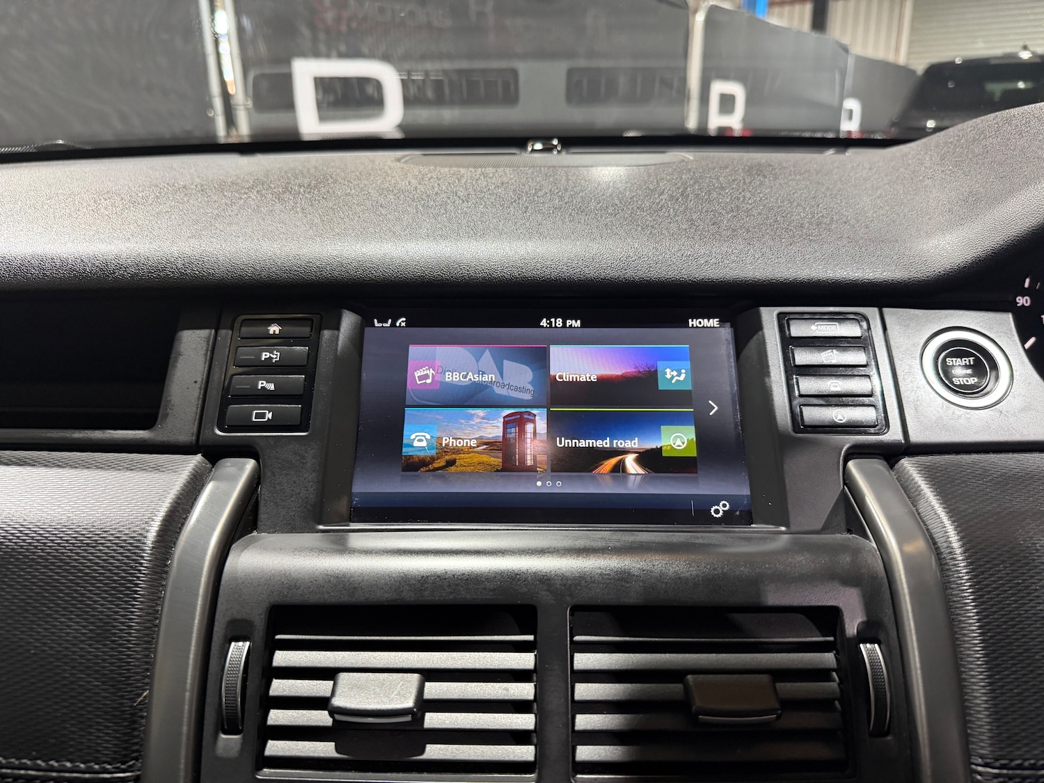 Used Land Rover Discovery Sport 2018 for sale - 77935506: Photo 41