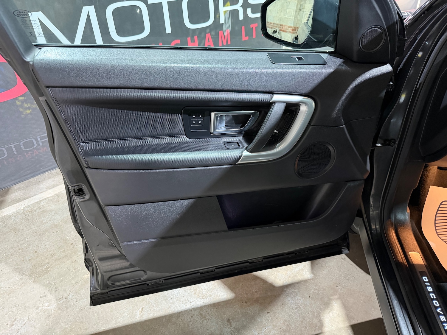 Used Land Rover Discovery Sport 2018 for sale - 77935506: Photo 7