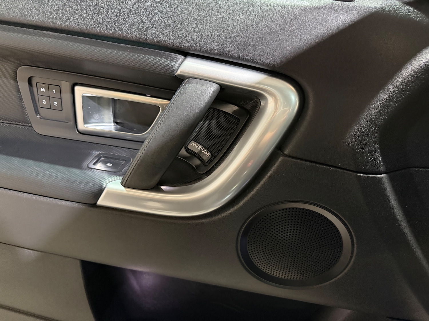 Used Land Rover Discovery Sport 2018 for sale - 77935506: Photo 9