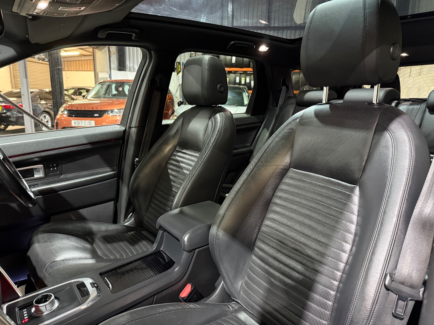 Used Land Rover Discovery Sport 2016 for sale - 76915179: Photo 10