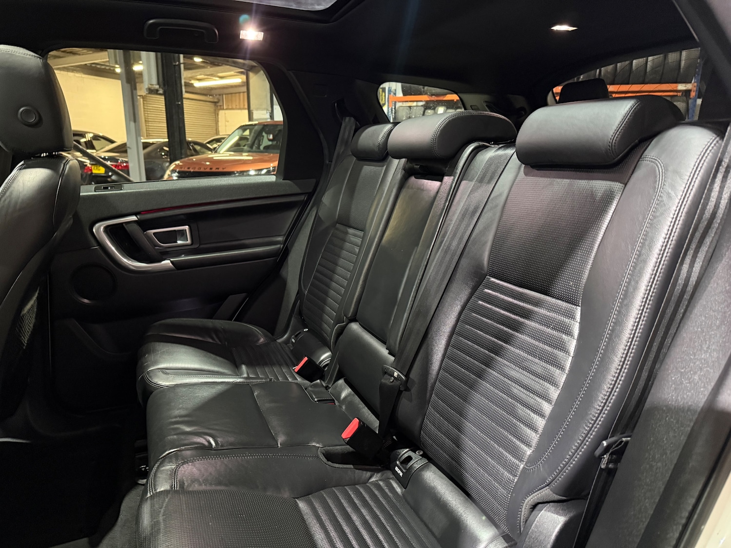 Used Land Rover Discovery Sport 2016 for sale - 76915179: Photo 15