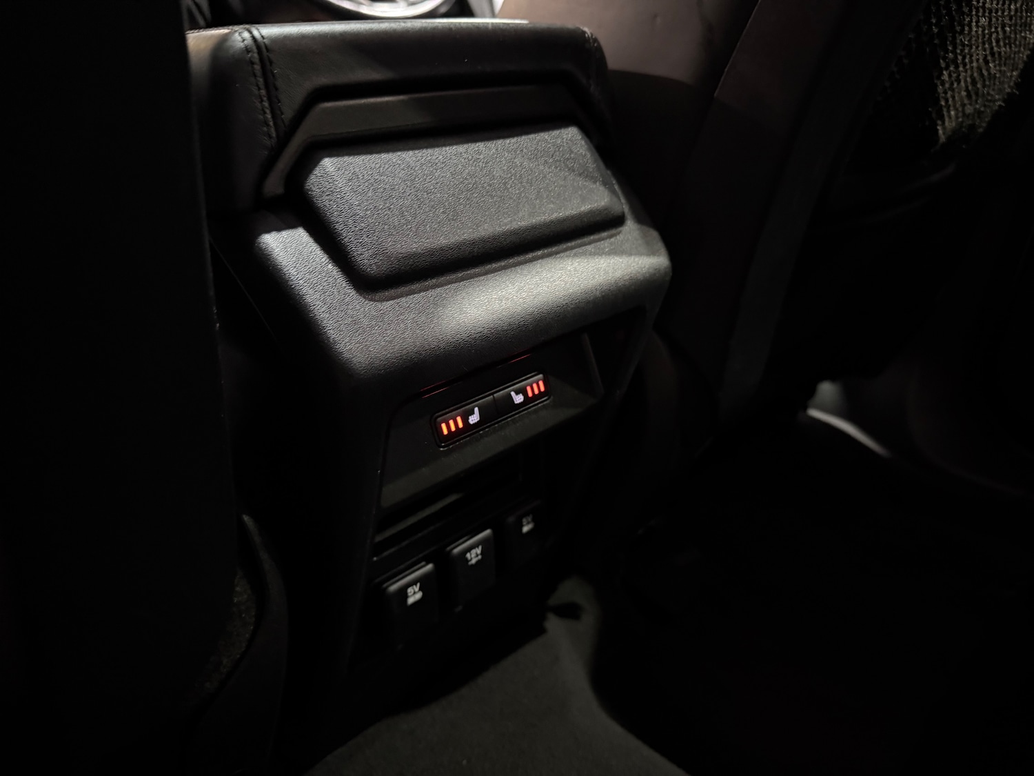 Used Land Rover Discovery Sport 2016 for sale - 76915179: Photo 17