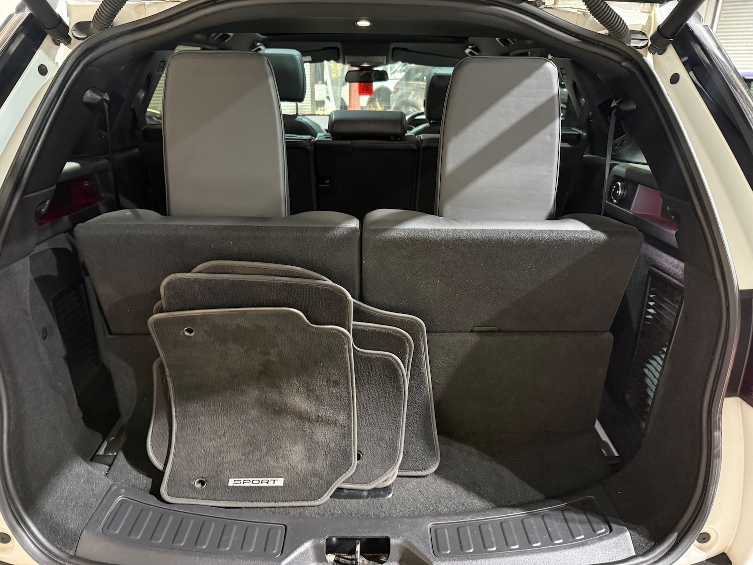 Used Land Rover Discovery Sport 2016 for sale - 76915179: Photo 19